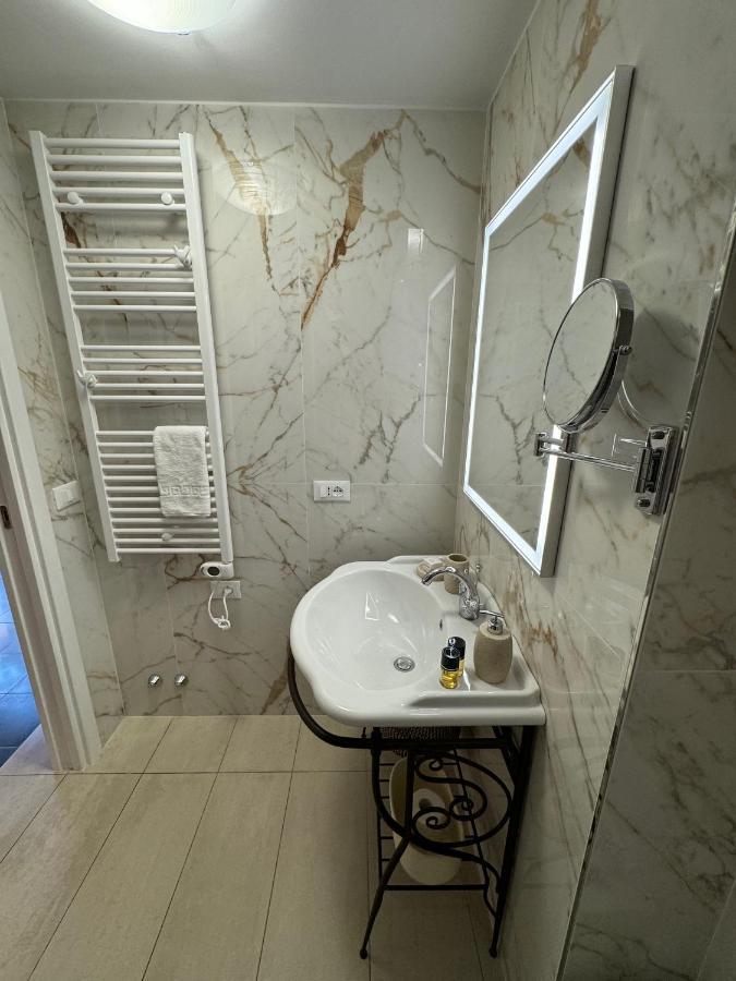 Ca Penini - Canal View Venice Exterior photo