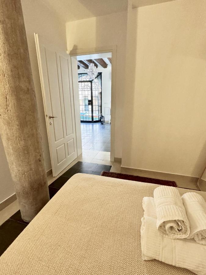 Ca Penini - Canal View Venice Exterior photo