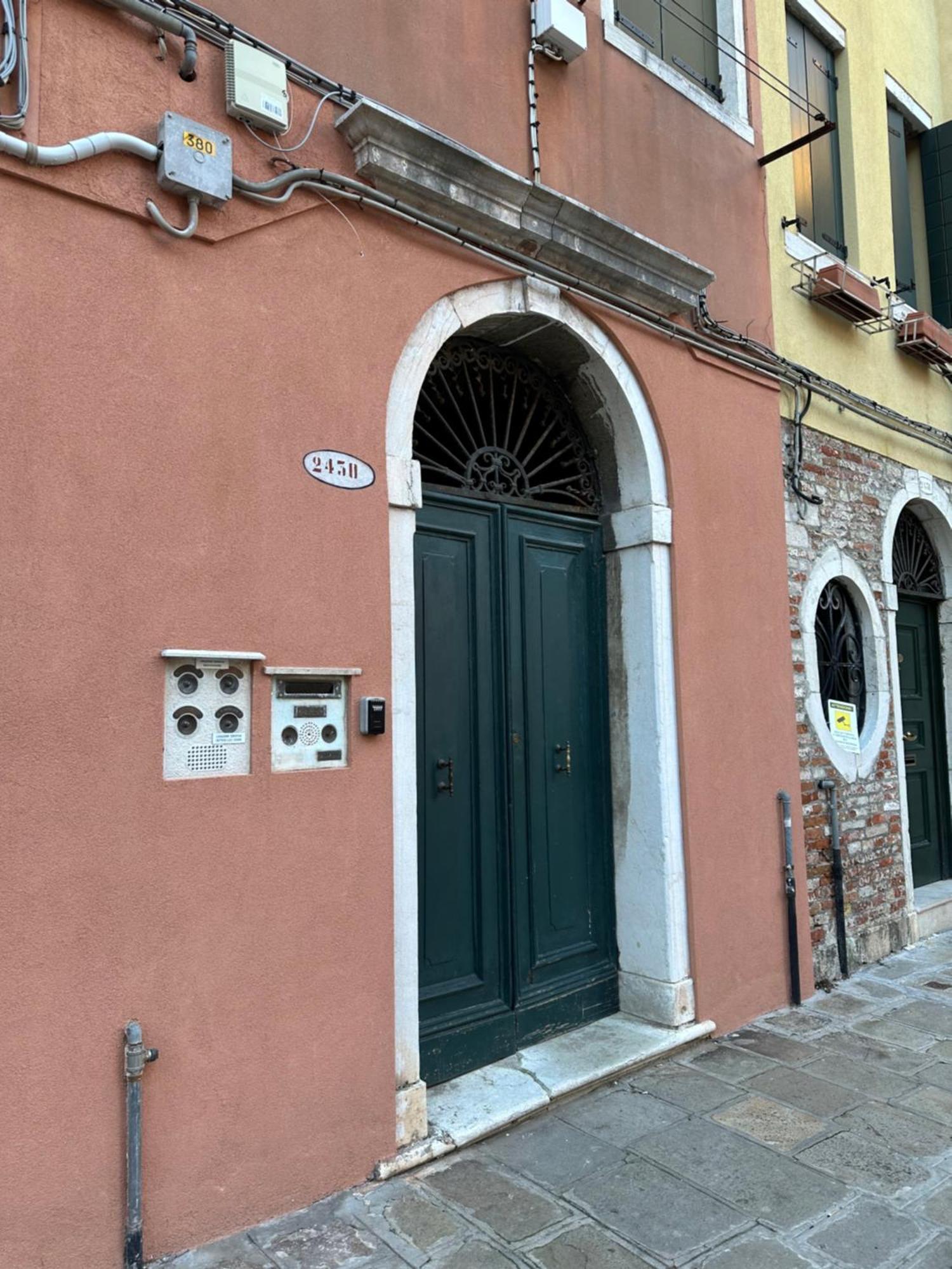 Ca Penini - Canal View Venice Exterior photo