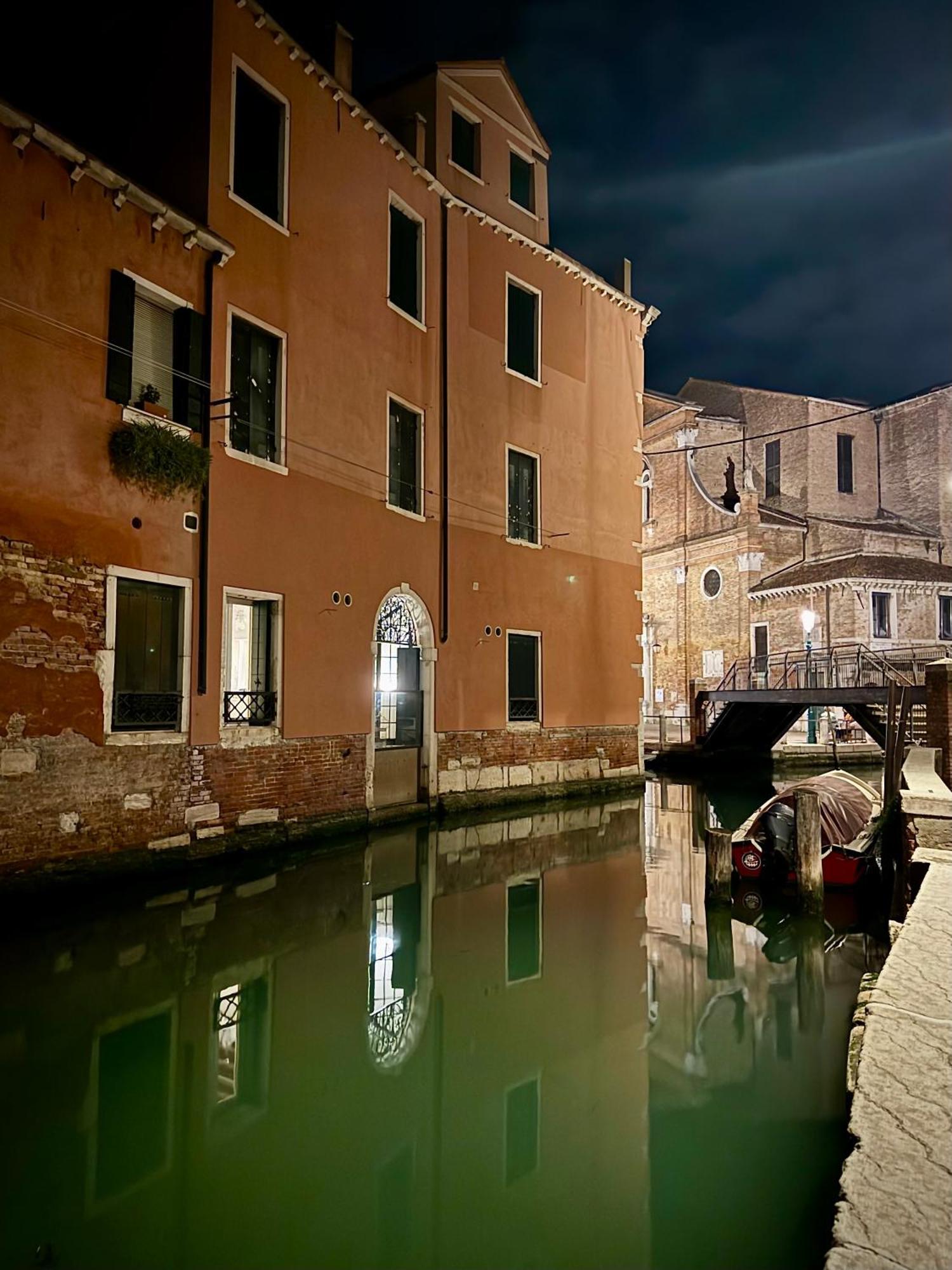 Ca Penini - Canal View Venice Exterior photo